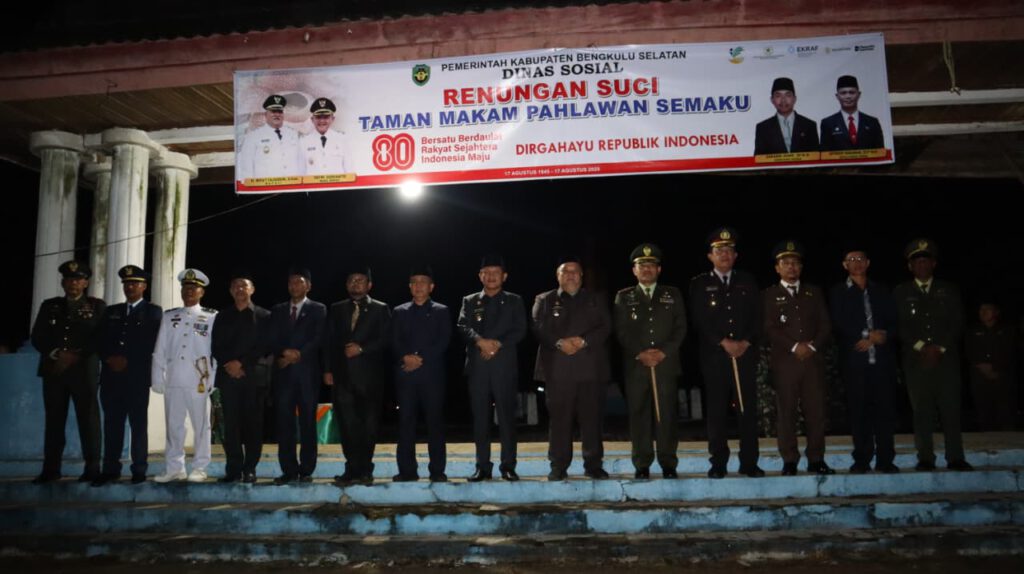 Ikuti Upacara Renungan Suci Di TMP Semaku, Kapolres Bengkulu Selatan Tekankan Makna Penghormatan Kepada Pahlawan