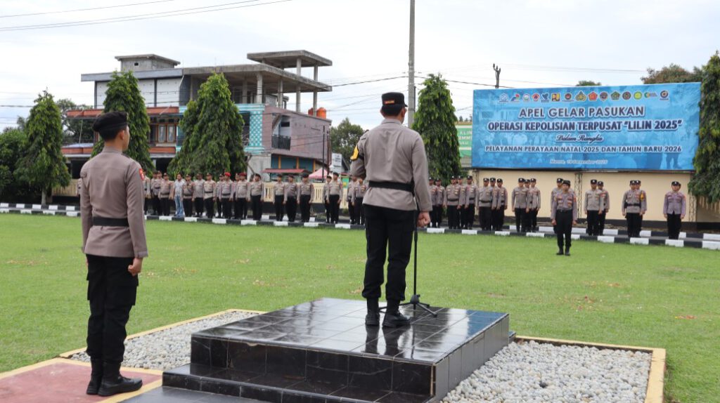 Kapolres Bengkulu Selatan Pimpin Apel Gelar Pasukan Pengamanan Malam Tahun Baru